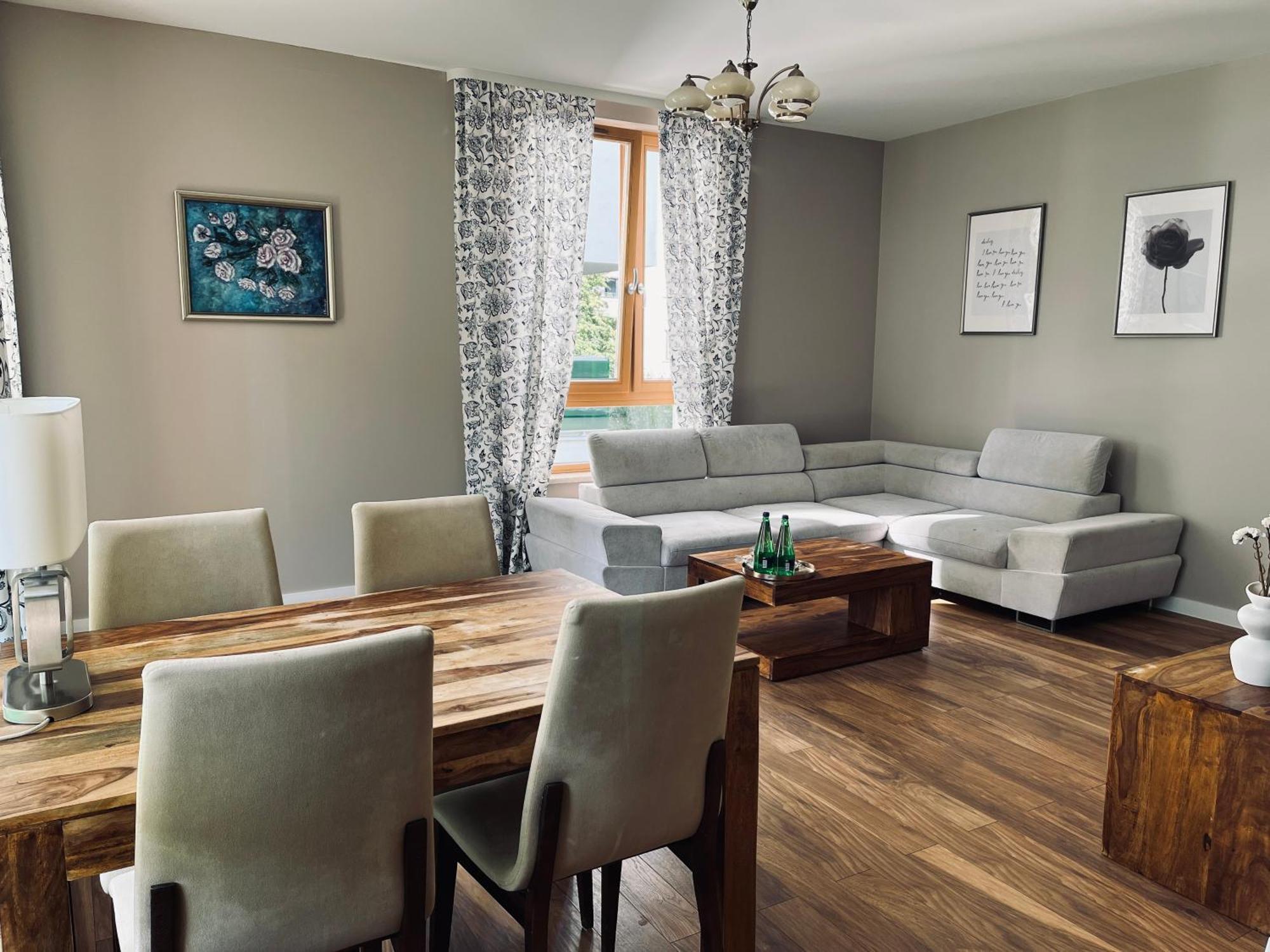 Coco Premium Apartament ワルシャワ エクステリア 写真